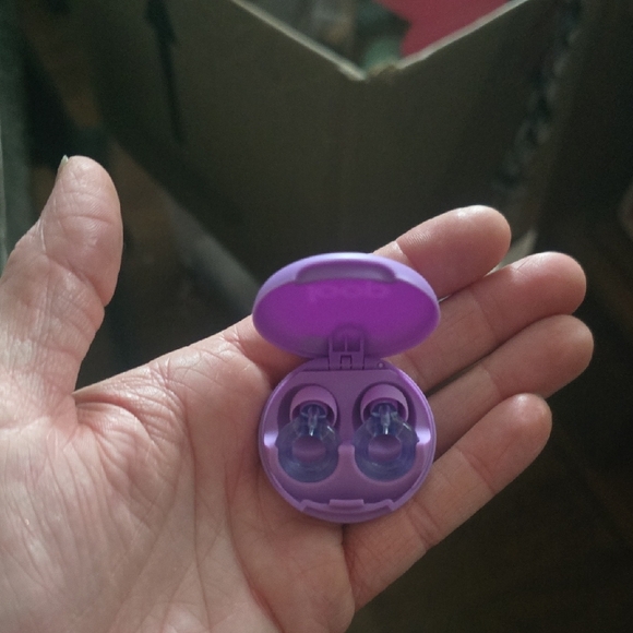 Purple Loop Keychain Accessory - Picture 2 of 2